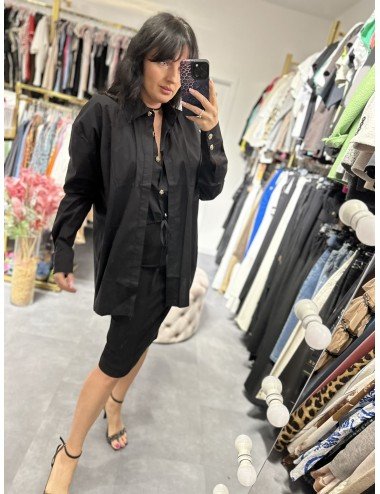 Czarna koszula ze złotymi guzikami // 2879