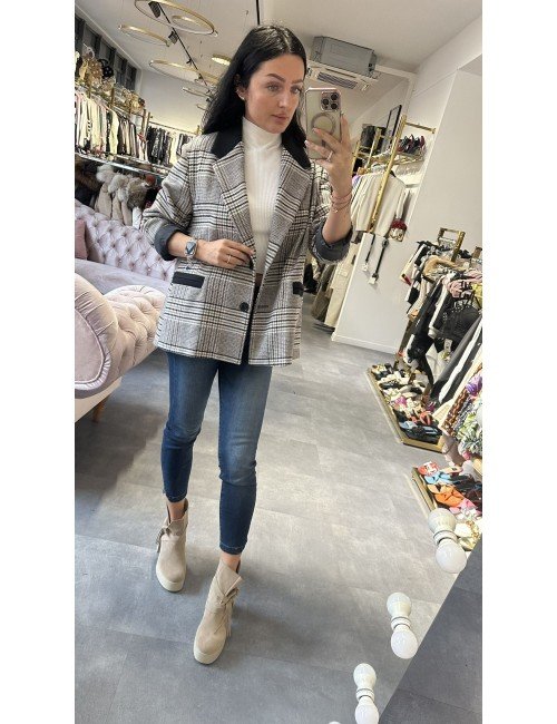 Ciepła marynarka w kratkę od HaveOne // 2898*