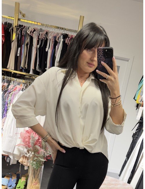 Biała elegancka koszula na długi rękaw // 3001