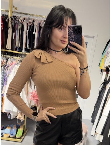 Bluzka na jedno ramię od HaveOne // 3223