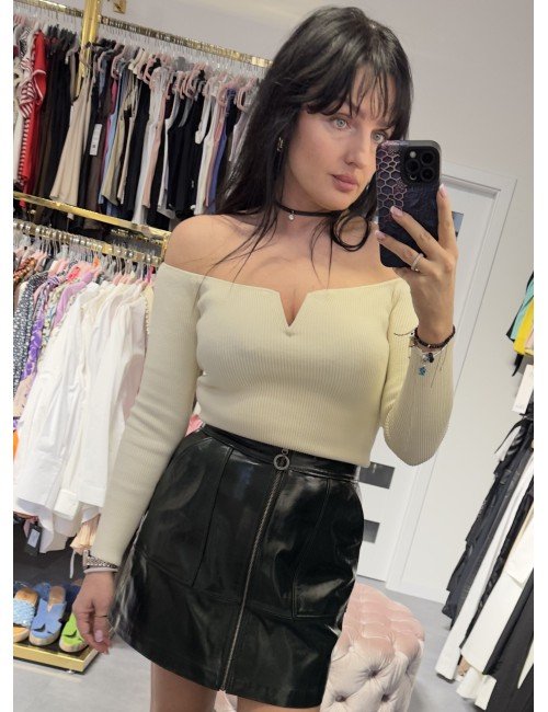 Kremowa wiskozowa bluzeczka // 3236