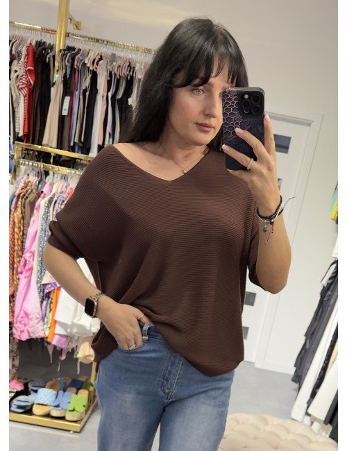 Brązowawa koszulka od Kontatto // 3314