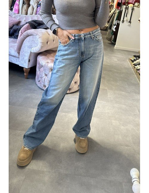 Jeansy od Ana Caselli // 3494