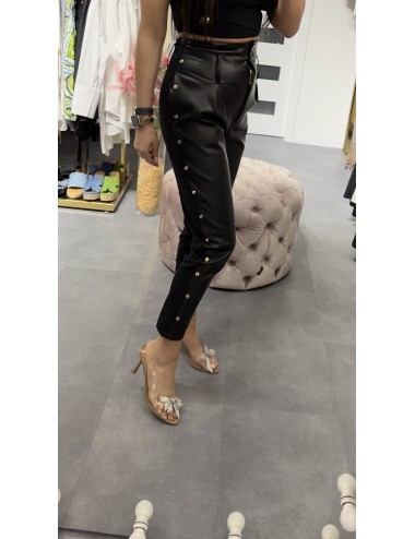 Spodnie z ekoskóry od Gil Santucci // 3643