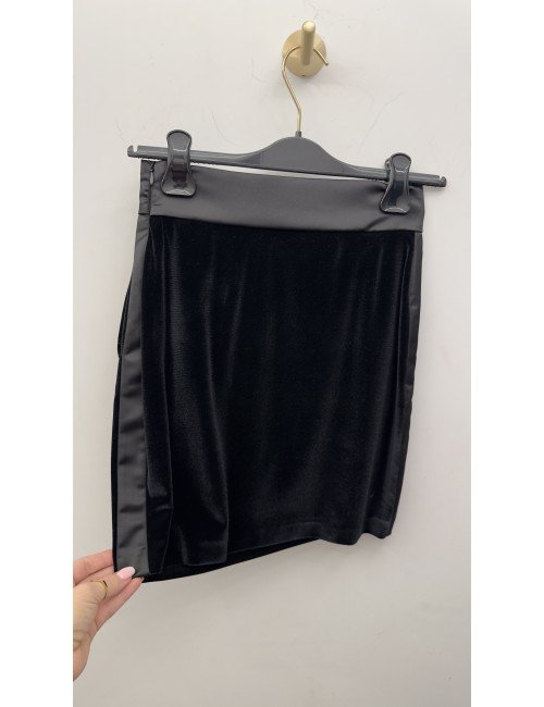 Czarna spódnica od Monique Garconne // 3683