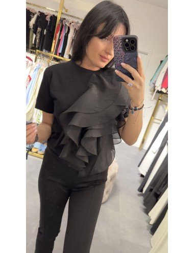 czarna koszulka z ozdobnym motywem // 3712