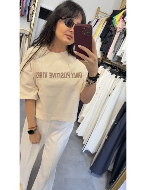 T-shirt damski short // 4067