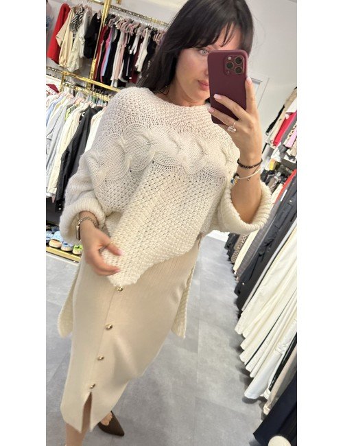 Asymetryczny biały sweterek ViCOLO z wełną i alpaka – elegancja i komfort na chłodniejsze dni