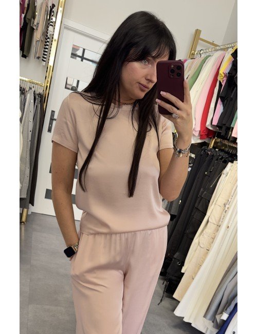 Dwuczęściowy komplet ViCOLO – satynowa bluzka oversize i spodnie z gumką