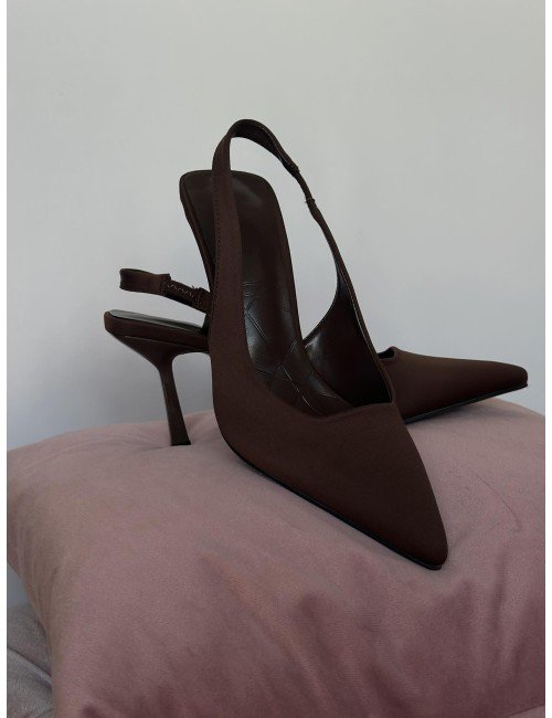 Eleganckie Buty na Obcasie z Odkrytą Piętą – Styl i Komfort na Ciepłe Dni