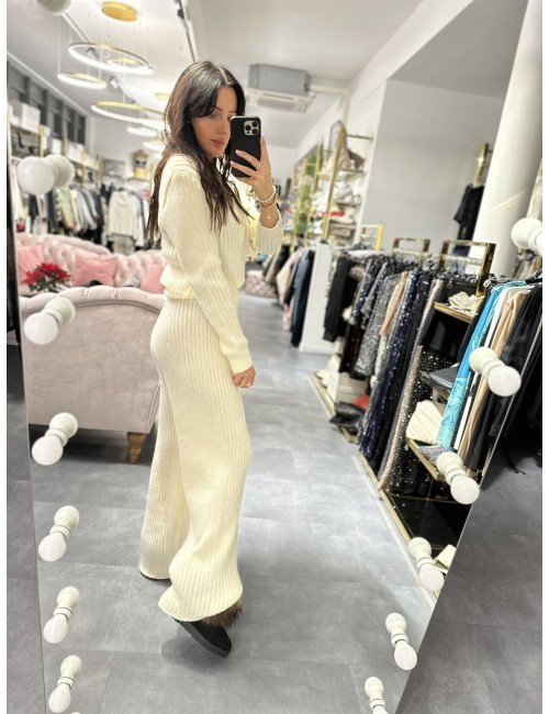 Kremowy komplet sweterkowy od Adore Danew