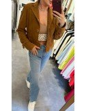 Kurteczka damska z naturalnej skóry zamszowej – styl i klasa