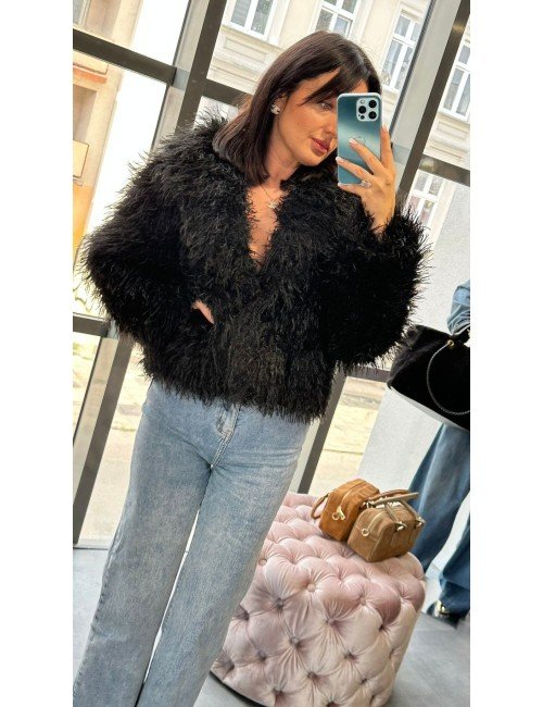 Kurtka z EKO Lamy – Miękka i Delikatna, 100% Poliester