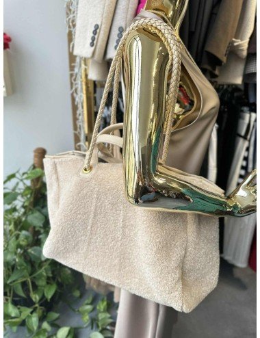 Unikalny Design i Naturalne Ciepło: Torebka Dwustronna z Futerkiem i Skóry Licowej // 4785