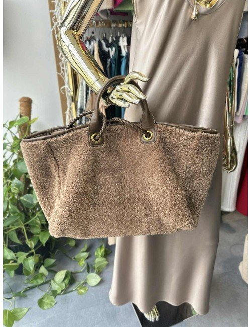 Unikalny Design i Naturalne Ciepło: Torebka Dwustronna z Futerkiem i Skóry Licowej // 4786