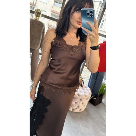 Satynowa Bluzka Cami z Koronką w Odcieniu Czekoladowego Brązu – Luksus Made in Italy // 4993