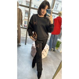 Komplet Dresowy Premium z Klamrami – Nowoczesny Szyk Made in Italy // 5075