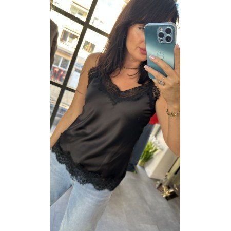 Satynowa Bluzka Cami z Koronką w Kolorze Czarnym – Włoski Jedwabisty Szyk // 5115