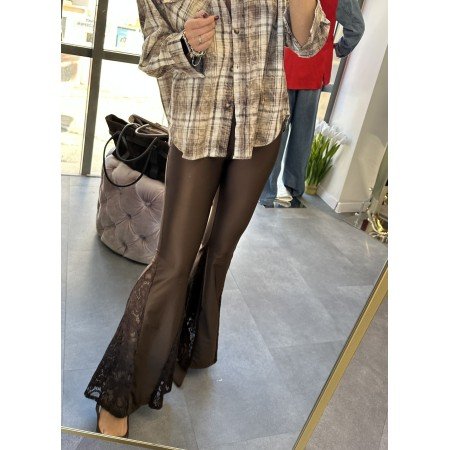 Spodnie Dzwony Push-Up Eco-Skóra z Koronką - Brąz i Czerń - Made in Italy // 5262