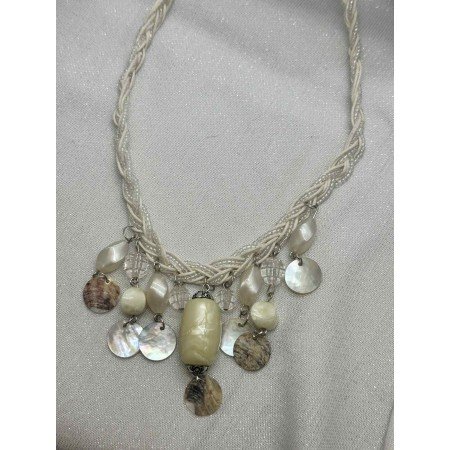 Biały komplet, naszyjnik + kolczyki // 5335