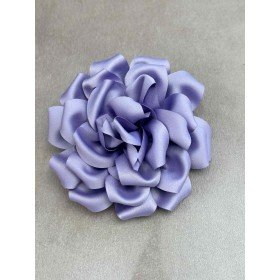 Satynowa broszka kwiatowa 3D – Romantyczna róża w stylu retro // 5532