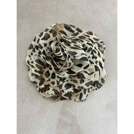 Broszka Kwiat XXL w Panterkę – Materiałowa Przypinka Boho – Motyw Animal Print // 5535