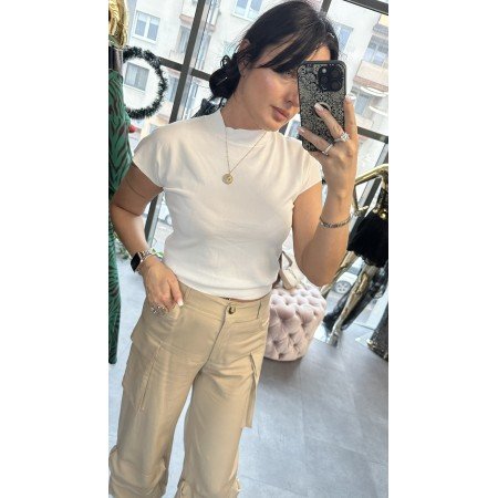 Klasyczna Bluzka z Półgolfem „Milano” – Włoski Szyk - biel // 5590