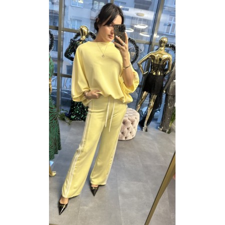 Włoski Komplet Dresowy „Milano Comfort” – Styl i Wygoda Premium - Cytryna, żółty // 5595