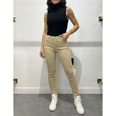 Prążkowany Top z Półgolfem – Bez Rękawów – Klasyczna Czerń // 5707