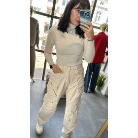 kremowy golf Les Bourdelles // 2677