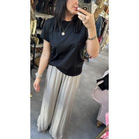 T-shirt Premium PiaB – Esencja Komfortu i Stylu, Głęboka Czerń // 5728