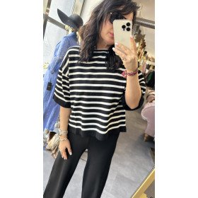 Elegancka Bluzka Oversize w Paski – Marka AKEP // 5742