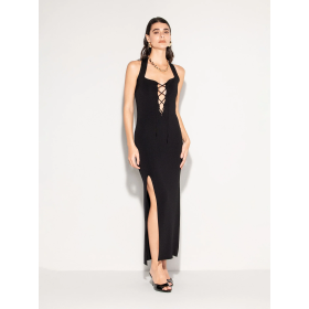 Czarna Sukienka Maxi z Wiązanym Dekoltem i Rozcięciem – AKEP Noir // 5744