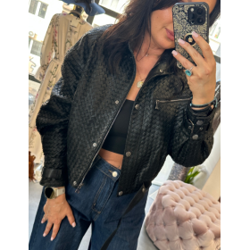 Czarna kurtka ze skóry cielęcej // 5896