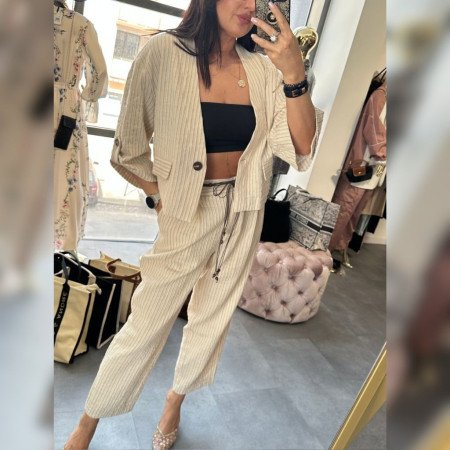 Lniany Komplet Damski AdoreDanew – Kamizelka i Spodnie z Paskiem – Elegancki Zestaw Summer Chic// 5963