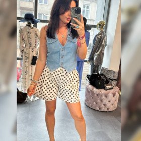 Włoskie Szorty Premium w Groszki AdoreDanew – Eleganckie Spodenki z Paskiem Made in Italy // 5994