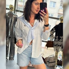 Ekskluzywna Koszula Damska z Haftem w Paski 100% Bawełna - Markowy Look AdoreDanew // 6068