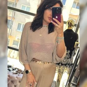 Wakacyjna Nonszalancja i Luksusowy Szyk: Ażurowy Sweter z Wiskozy CAPRI // 6090