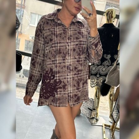 Bawełniana Włoska Koszula Oversize w Kratę z Haftem MIHO'S – Granat | Made in Italy // 6108