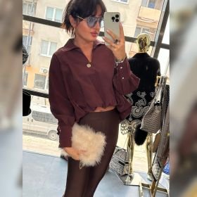 Elegancka Bluzka Koszulowa z Gumką i Lyocellem – Wino // 6112