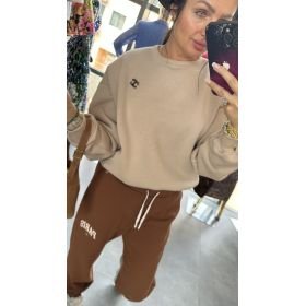 Ocieplana Bluza Oversize z Meszkiem i Biżuteryjną Broszką – Nude // 6255