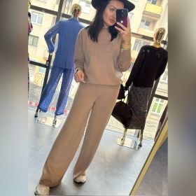 Włoski Dzianinowy Komplet Damski: Sweterek i Spodnie Szerokie CLOTHE Made in Italy // 6210