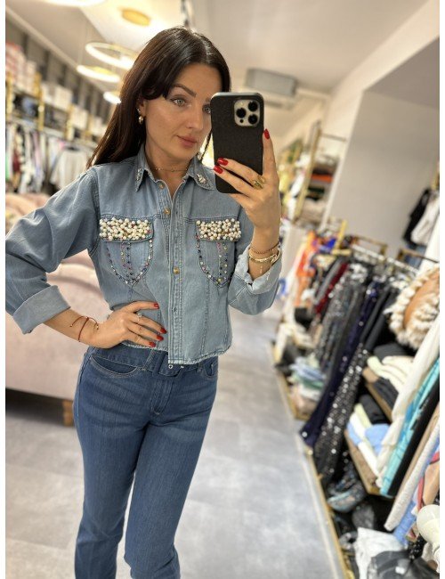 Jeansowa koszula z ozdobnymi kieszeniami z cekinami