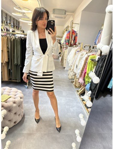 Modna Marynarka z Podszewką z Wiskozy - Lekkość i Elegancja