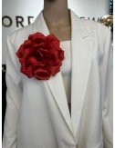 czerwona broszka w kształcie kwiatka // 1308*