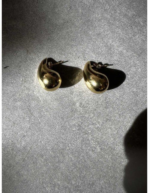 Złote kolczyki w kształcie łezki // 1321