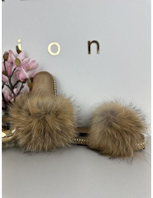 Klapki płaskie z futerkiem na platformie // 1330