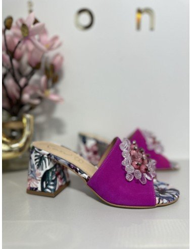 klapki na obcasie z ozdobnymi kryształkami // 1347