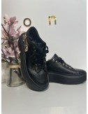 Czarne trampki na grubej podeszwie // 1374*
