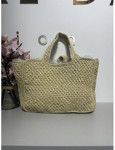 Jasnobeżowy pleciony koszyczek do ręki // 1402